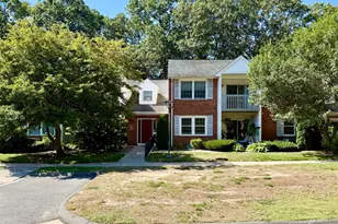 9 Concorde Way, Windsor Locks, CT 06096 - Photo 1