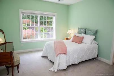 49 Avalon Drive, Avon, CT 06001 - Photo 21