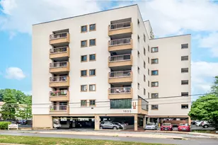 1633 Washington Blvd, Stamford, CT 06902 - Photo 1