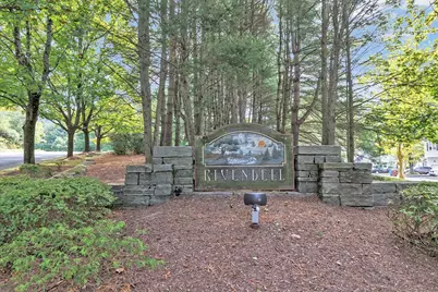 52 Katherine Court #52, Shelton, CT 06484 - Photo 1