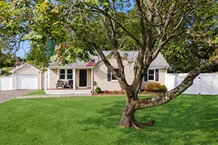 9 Lund Ave, Stamford, CT 06907 - Photo 1