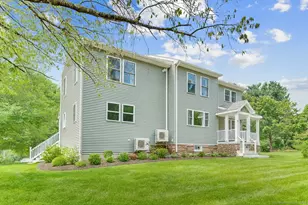 91 Thorpe Ave, Wallingford, CT 06492 - Photo 1