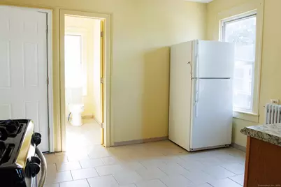 250 Orange Street, Waterbury, CT 06704 - Photo 5