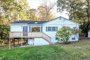 14 Cherry Dr, New Fairfield, CT 06812 - Photo 1