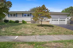 270 Oakwood Dr, Fairfield, CT 06824 - Photo 1