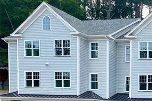 24 Glen Rd, Newtown, CT 06482 - Photo 1