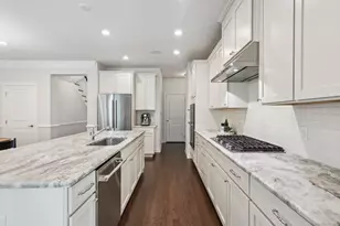 10 Hunting Ridge Ln, Bethel, CT 06801 - Photo 1