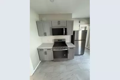 426 Benham Avenue, Bridgeport, CT 06604 - Photo 1