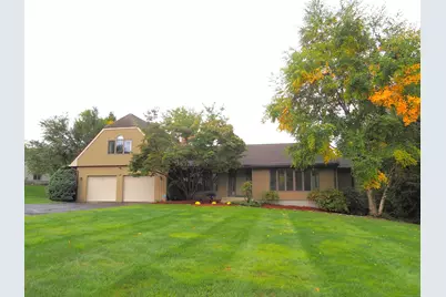 18 Holyoke Drive, Manchester, CT 06040 - Photo 1