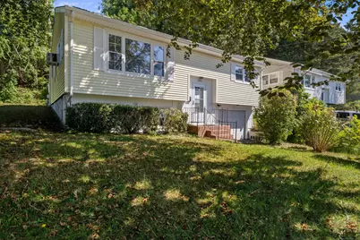 327 Bayonet Street, New London, CT 06320 - Photo 1