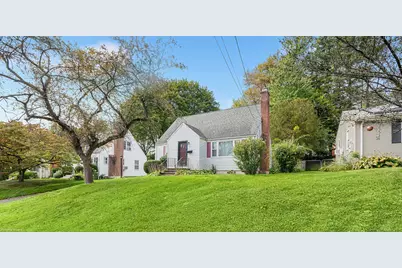 9 Federal Street, West Hartford, CT 06110 - Photo 1