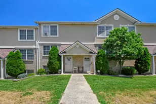 17 Geddes Terrace, Waterbury, CT 06708 - Photo 1