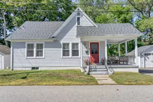 17 Grosvenor Pl, Norwich, CT 06360 - Photo 1