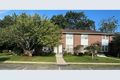 2 Willowbrook Court #2, Stamford, CT 06902 - Photo 1