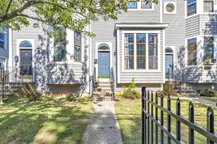 28 Cottage St, Bridgeport, CT 06605 - Photo 1