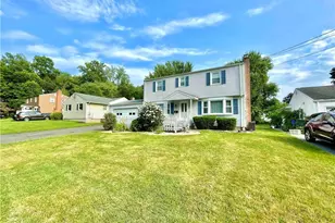 81 Rosewood Dr, Newington, CT 06111 - Photo 1