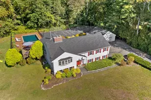 100 Rosewood Rd, Avon, CT 06001 - Photo 1