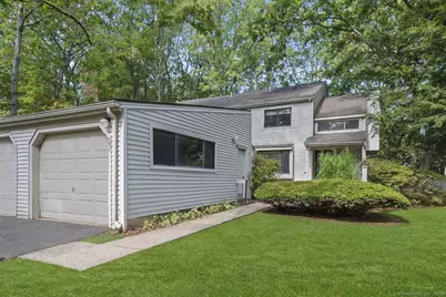 27 Farmington Chase Crescent #27, Farmington, CT 06032 - Photo 1