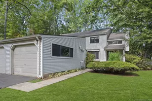 27 Farmington Chase Crescent, Farmington, CT 06032 - Photo 1