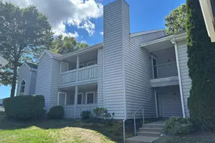 110 Leafwood Ln, Groton, CT 06340 - Photo 1