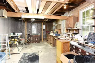 8 Wells Ave, East Hampton, CT 06424 - Photo 29