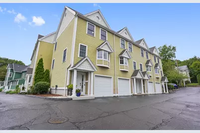 16 Hillside Place #APT J4, Norwalk, CT 06854 - Photo 1