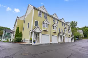 16 Hillside Pl, Norwalk, CT 06854 - Photo 1