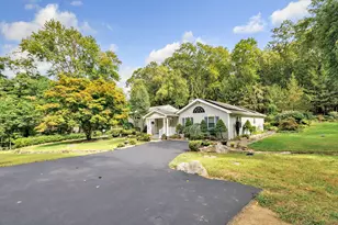 6 Daybreak Ln, Shelton, CT 06484 - Photo 1