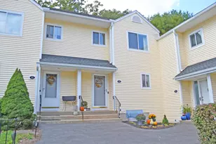 32 Stoneheights Dr, Waterford, CT 06385 - Photo 1