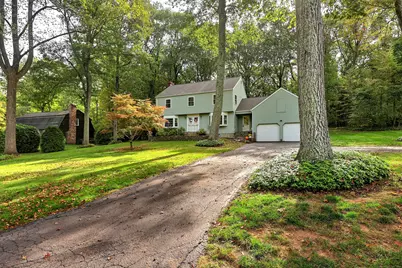 19 Carriage Drive, Oxford, CT 06478 - Photo 1