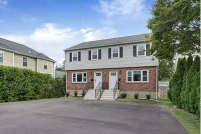 5 Auburn Street #Side B, Norwalk, CT 06854 - Photo 1