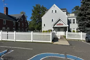 111 Gillett St, Hartford, CT 06105 - Photo 1