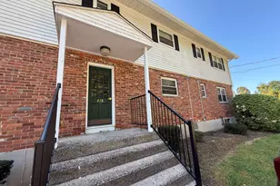 478 Oak Ave, Cheshire, CT 06410 - Photo 1