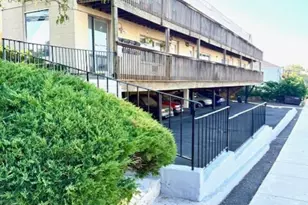 8 Wardwell St, Stamford, CT 06902 - Photo 1