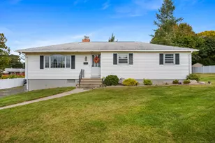 131 Hilltop Rd, Naugatuck, CT 06770 - Photo 1