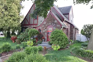 230 Hickory St, Bridgeport, CT 06610 - Photo 1