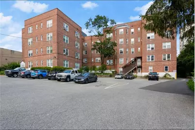 70 Strawberry Hill Avenue #APT GR8, Stamford, CT 06902 - Photo 1