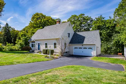 15 Chatham Fields Road, East Hampton, CT 06424 - Photo 1