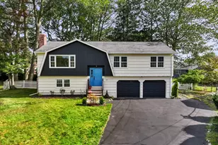 29 Magellan Dr, Milford, CT 06460 - Photo 1