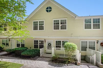 633 Danbury Road #25, Ridgefield, CT 06877 - Photo 1