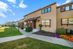 218 Skyview Dr, Cromwell, CT 06416 - Photo 1