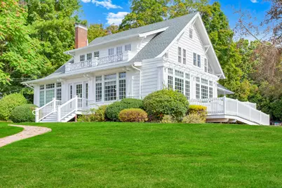 71 Cedar Street, Branford, CT 06405 - Photo 1