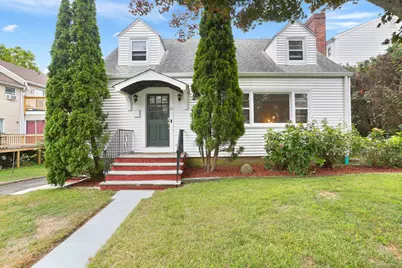 88 Pine Hill Avenue, Stamford, CT 06906 - Photo 1