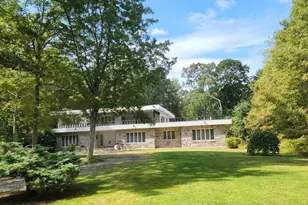 25 Mountain Brook Dr, Cheshire, CT 06410 - Photo 1