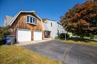 13 Plainfield St, Enfield, CT 06082 - Photo 1