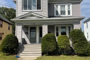 18 Fennbrook Rd, West Hartford, CT 06119 - Photo 1