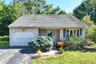 19 Sunnybrook Dr, Newington, CT 06111 - Photo 1