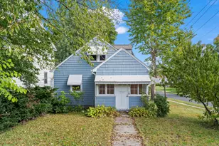 518 South Quaker Ln, West Hartford, CT 06110 - Photo 1