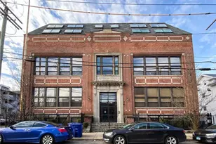 325 Myrtle Ave, Bridgeport, CT 06604 - Photo 1