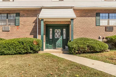 38 Enid Street #APT B, Bridgeport, CT 06606 - Photo 1